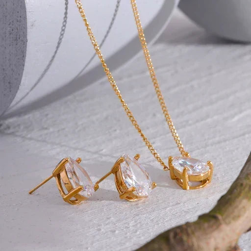 Conjunto Collar y Pendientes Punto de Luz